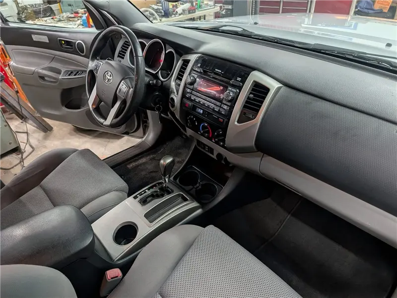 2012 Toyota Tacoma Double Cab TRD Off-Road photo 16