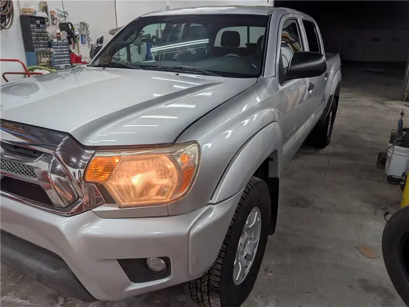 2012 Toyota Tacoma Double Cab TRD Off-Road photo 4